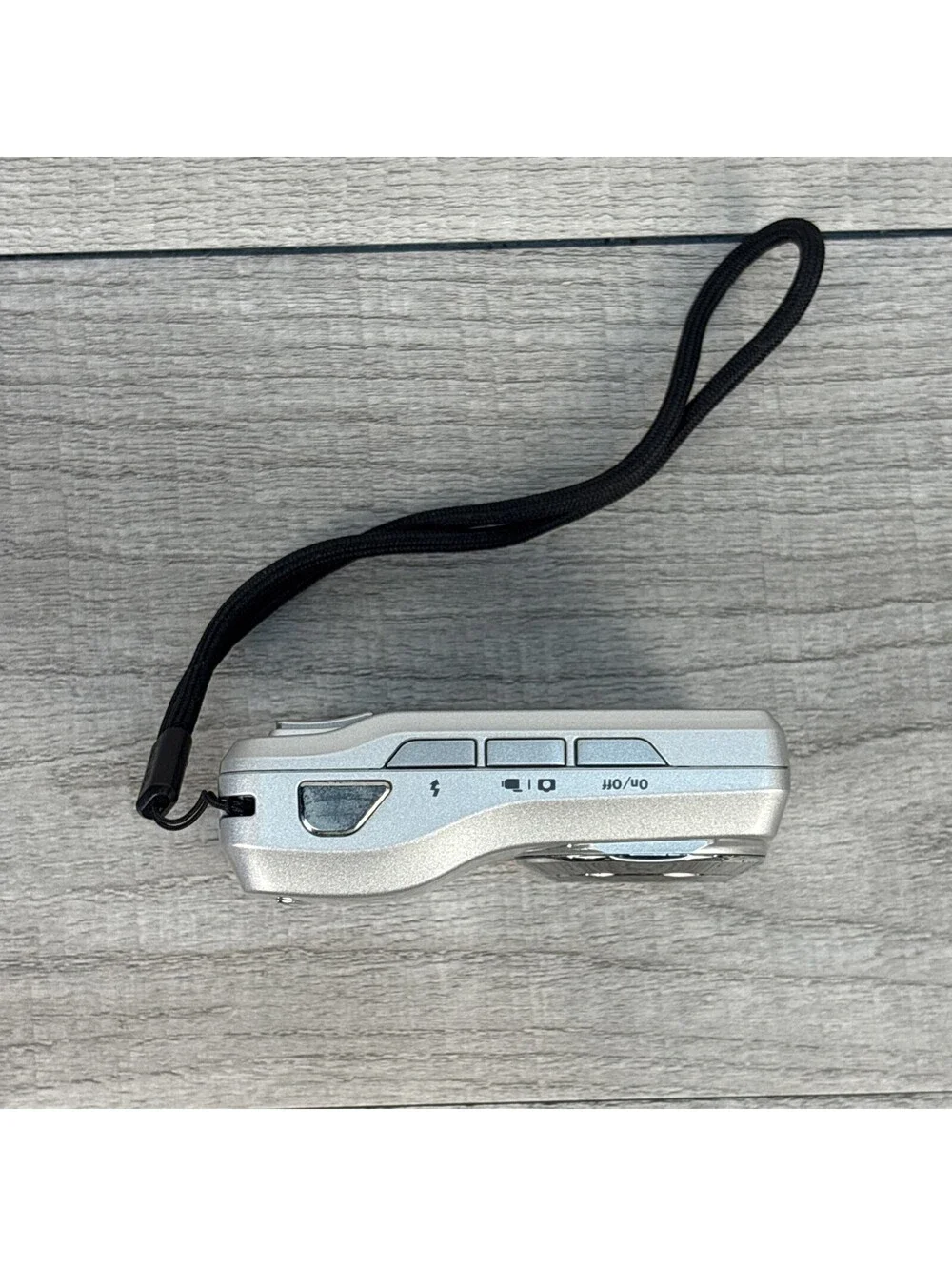 Kodak EasyShare C1505 Digital Camera Silver 12MP 5x Zoom Complete In Box Case